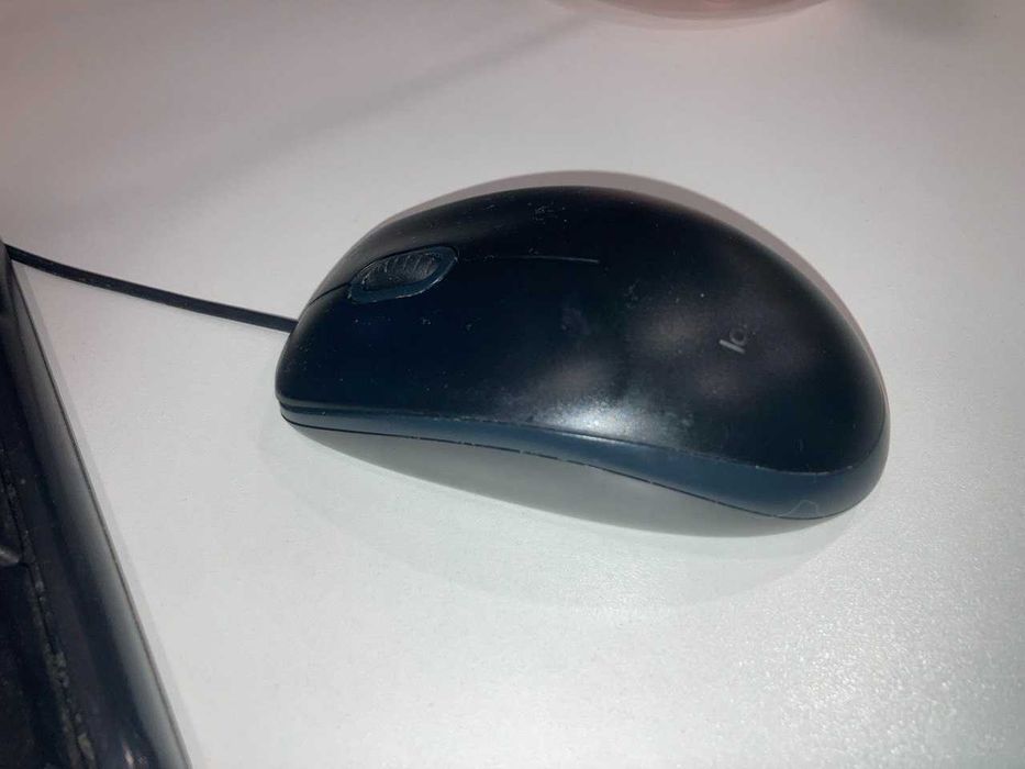 Комплект клавіатура Logitech K120 + миша  Logitech B100