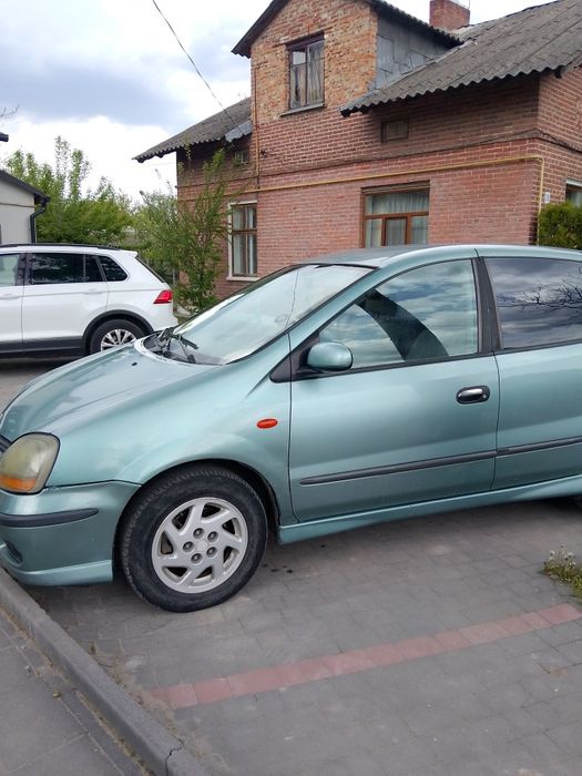 Продається нісан альмера тіно