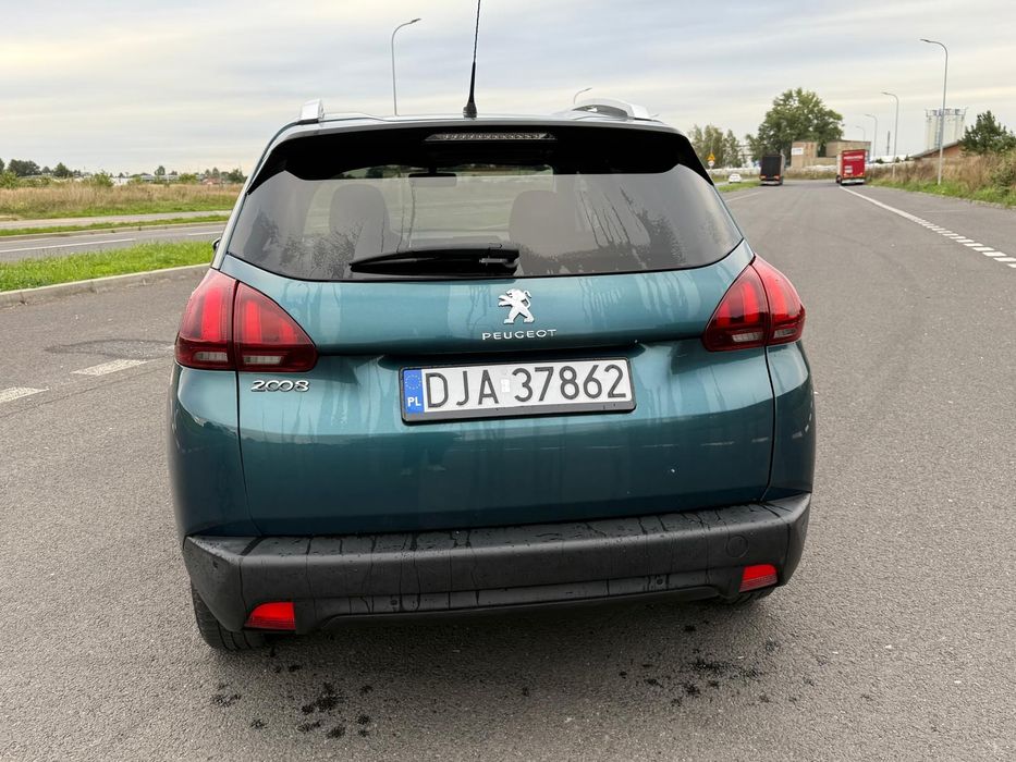 PEUGEOT 2008  super stanie