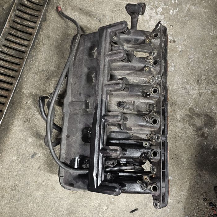 Kolektor ssący e46 330i m54b30