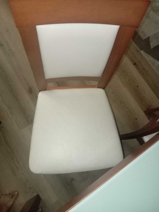 Mesa de sala com 4cadeiras