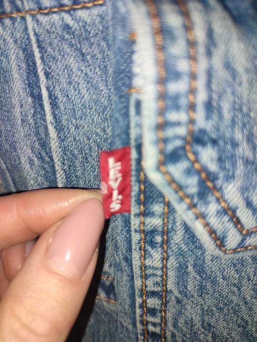 kurtka jeansowa rozm. L firmy Levi's