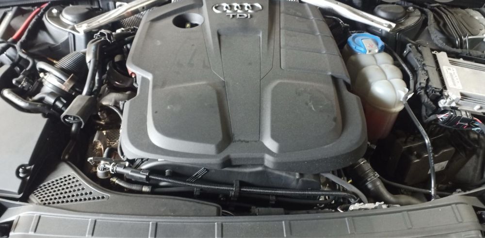 Motor A4 B9 2.0tdi 150cv DEUA 2016 peças