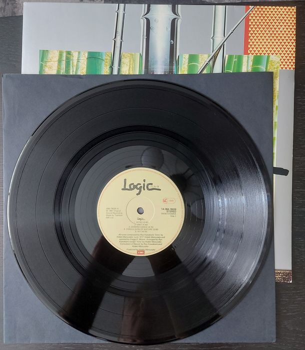 Продам пластинку винил LP Logic system - 'Logic ' Оригинал!!!