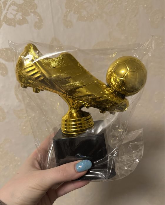 Золота бутса, винагорода, нова