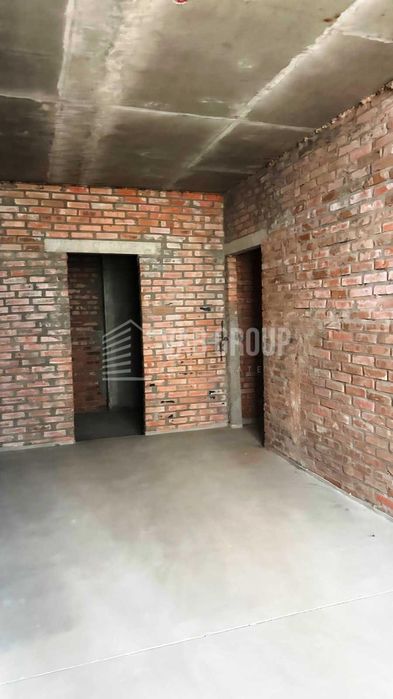 Продаж 2-к квартири в ЖК Edelweiss House + 2 паркінгу, Печерськ