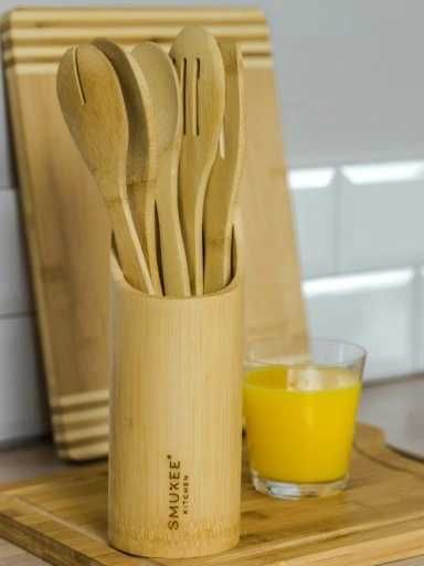 Zestaw akcesoriów kuchennych bambusowych w stojaku Smukee 7 el