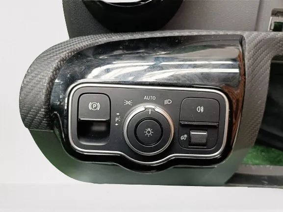 Botão / interruptor de luzes MERCEDES-BENZ Classe A (W177)