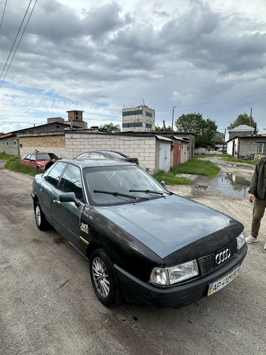 Audi 80 b3 1,8 бенз