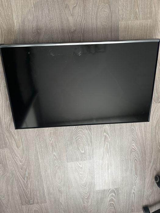 Samsung ue40j5550au з розбитим єкраном