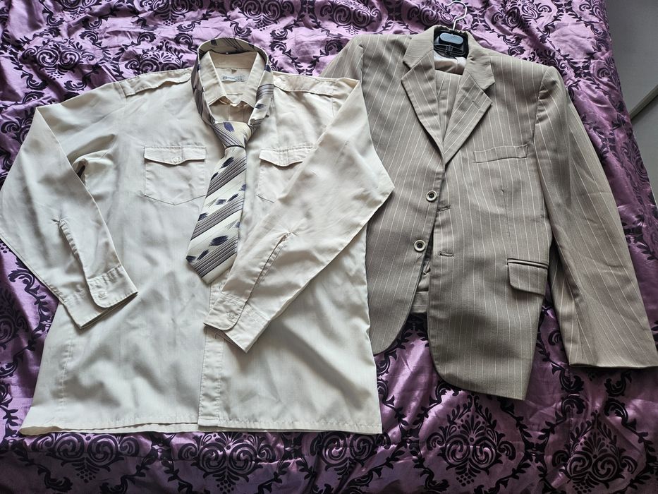 Garnitur Joker z koszulą Pilot i krawatem Romendik