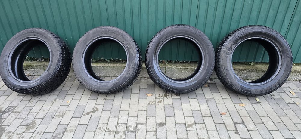 275/60 r20 4 шт. Sailun Terramax A/T