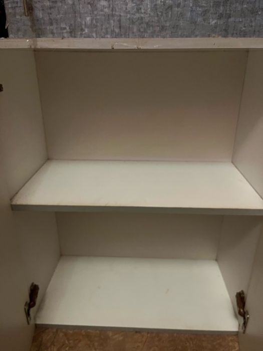 Шкафчик навесной