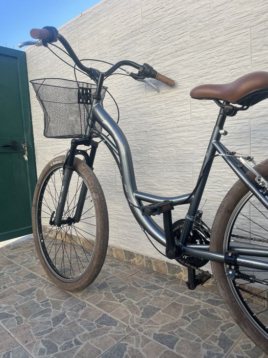 Bicicleta Urbana Vintage/Cruiser com Cesto