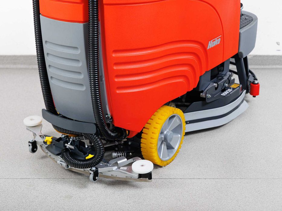 Szorowarka Hako Scrubmaster B115 R TB650 NOWE BATERIE 2014r 699h 23500netto