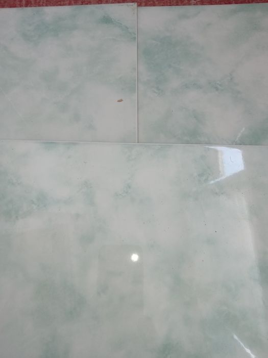 Продам керамическую плитку