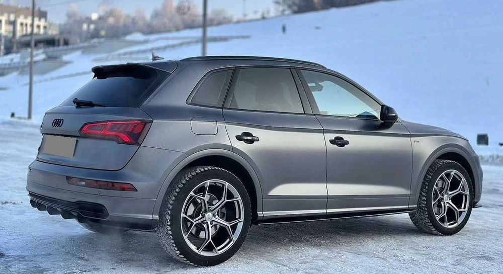 Audi Q5 2.0, 2019