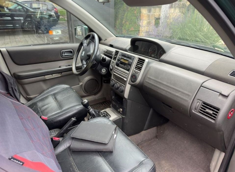 Nissan x-trail 2.2