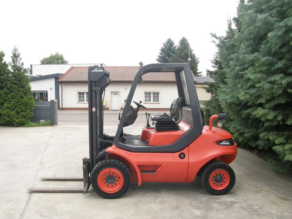 Linde H40D model 352 z Niemiec