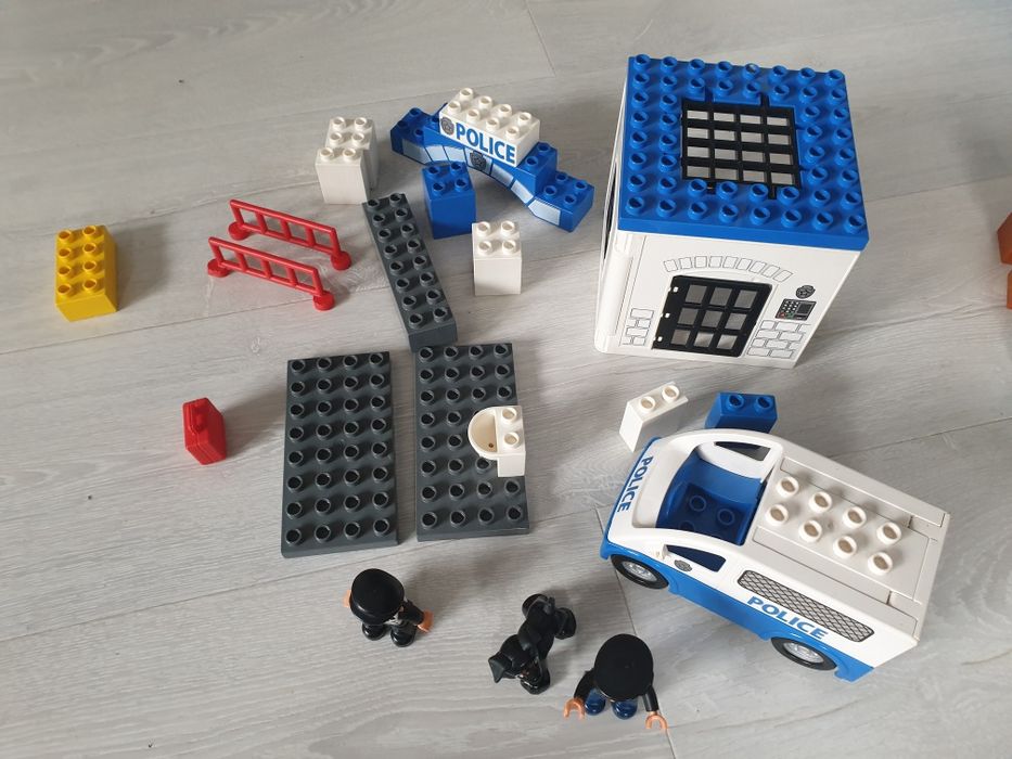 Zestaw klocków LEGO DUPLO bardzo duży POLICJA, CARS
