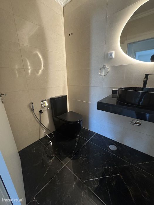 Apartamento T2 Com Elevador | Rinchoa – Rio De Mouro