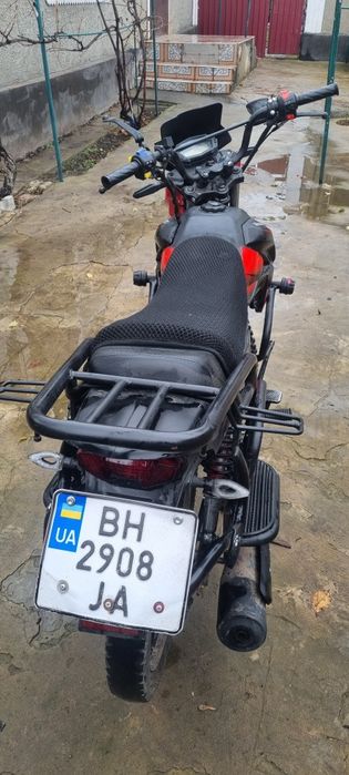 Продам мустанг 250