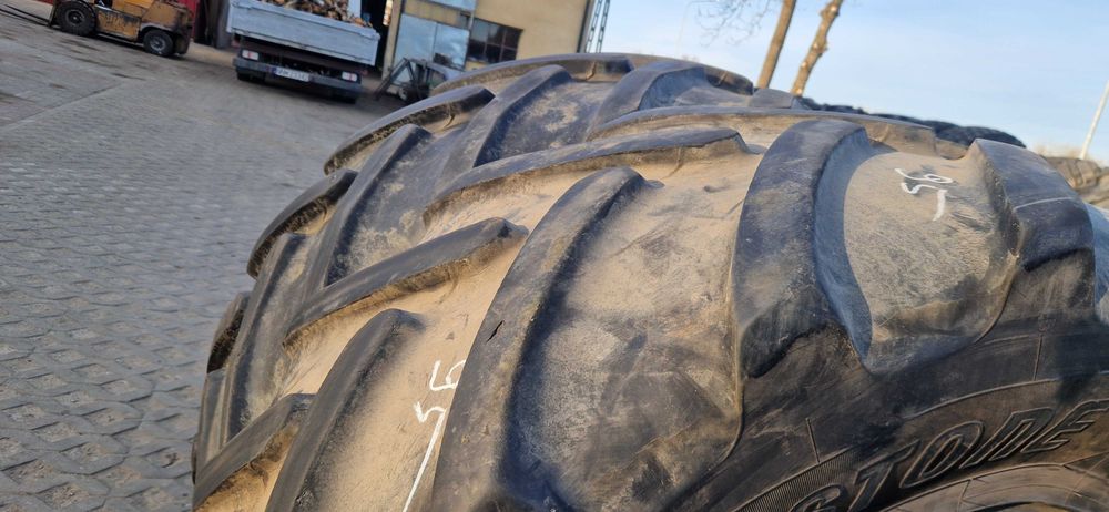 540/65r28 480/70r28 Bridgestone bieżnik 60%