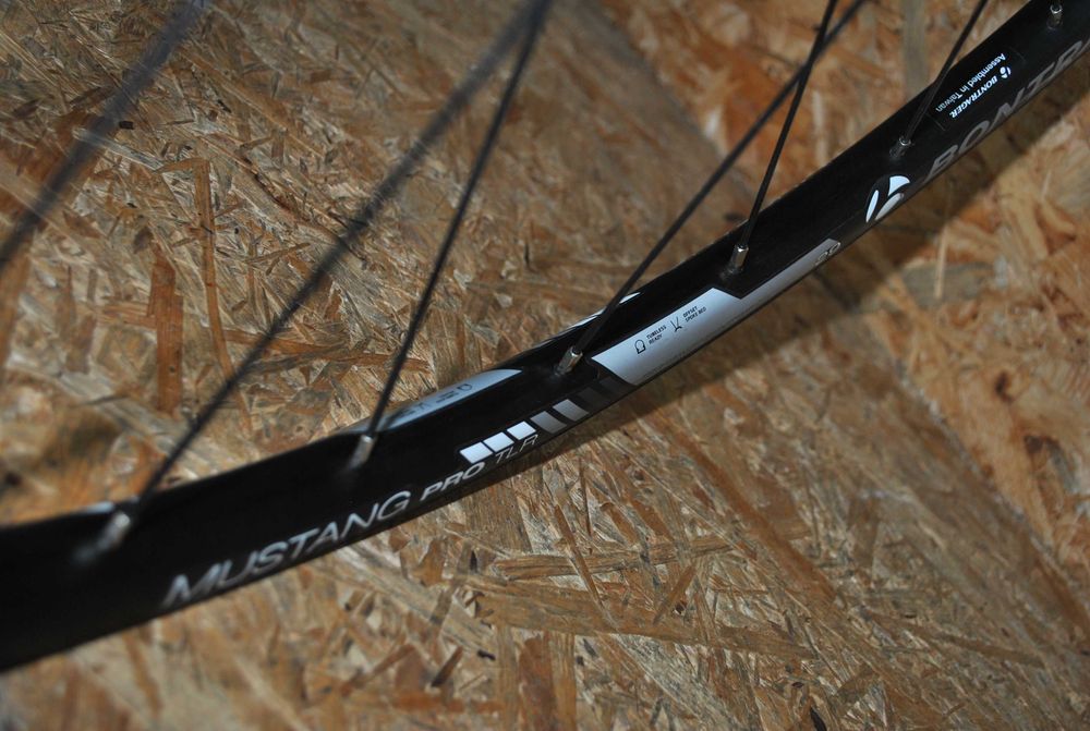 Nowe Koło Bontrager Mustang Pro 29" Boost TLR Center 15x100 Disc MTB