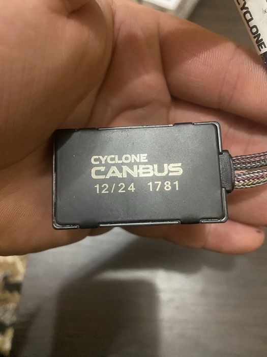 Продам LED Лампи Cyclone H7 type-48