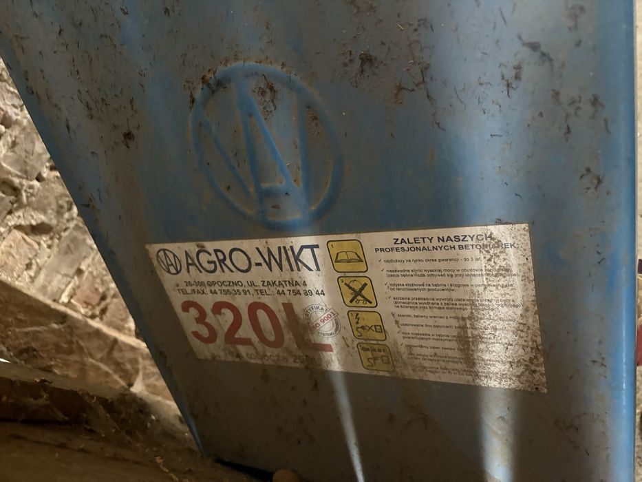 Betoniarka Agro-wikt 320L największa 200L roboczej pojemnosci