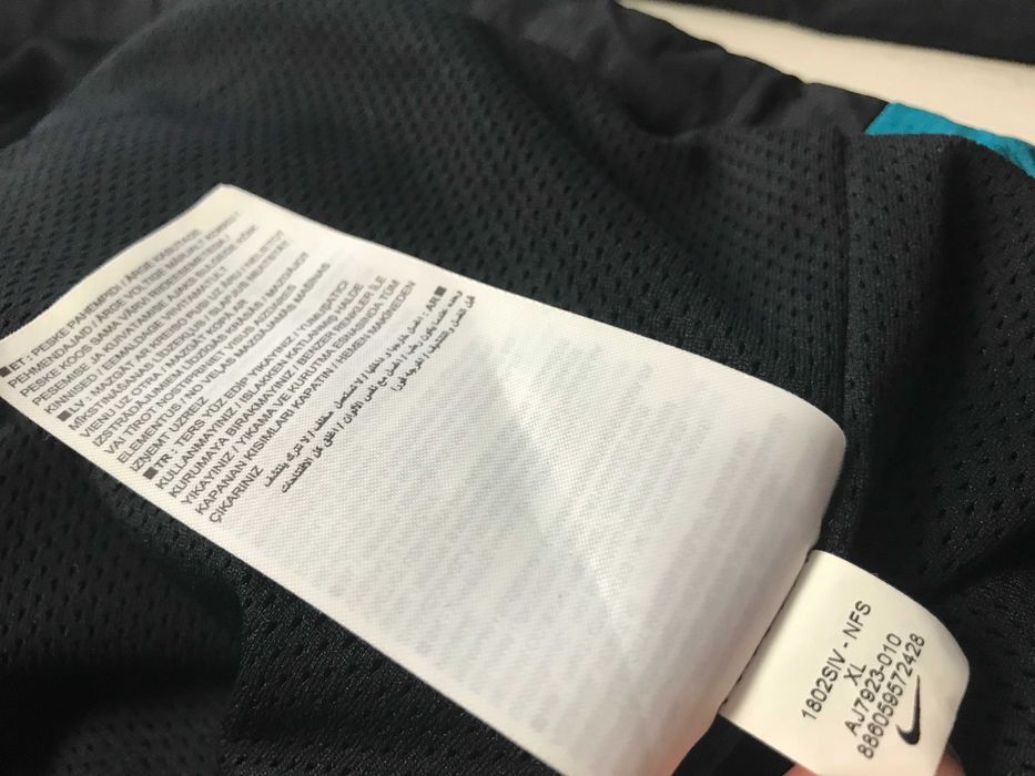 NIKE r.XL oryginalna kurtka anorak sportowa stan BDB jak nowa