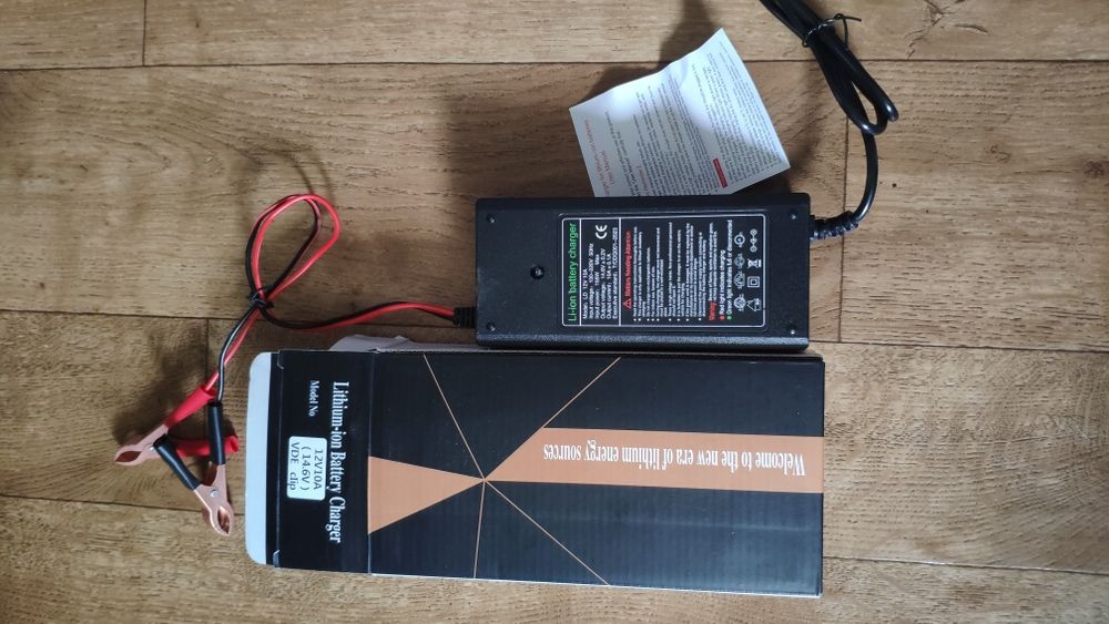 Зарядное устройство для аккумуляторов