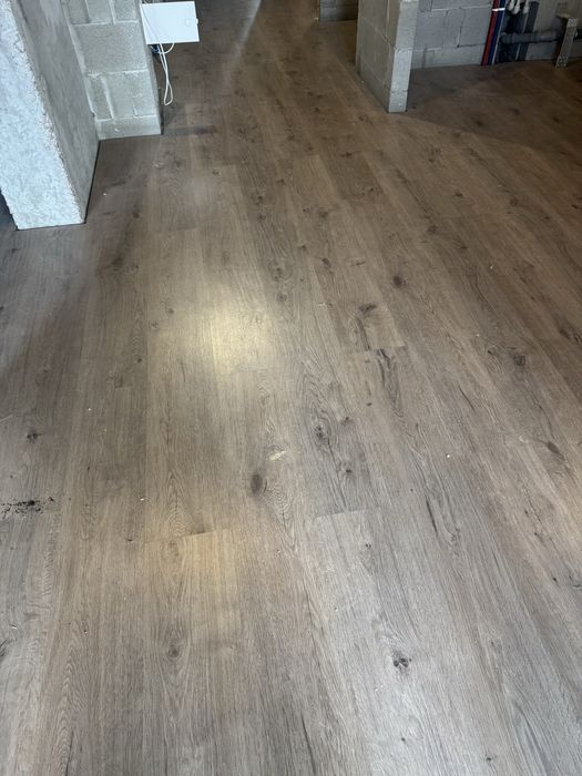 Продам ламінат б/у в гарному стані