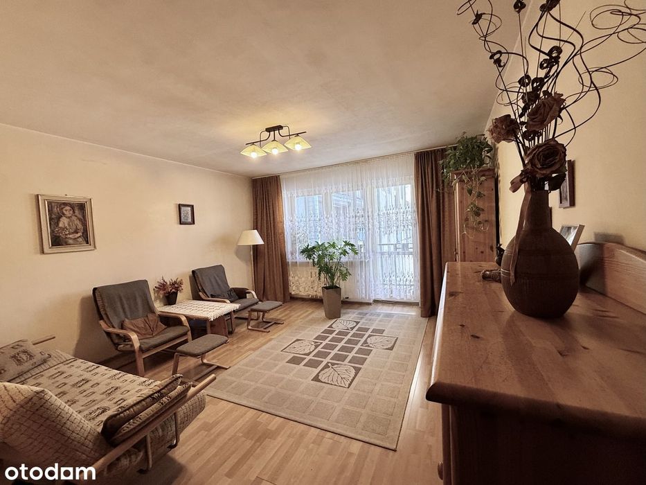 Przestronne 2 pokoje (54m²) przy Metrze Kabaty | Salon 21m² | Rok 1996