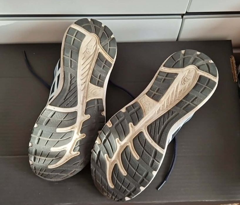 Asics gel-windhawk 4 rozmiar 39/40 | biegowe