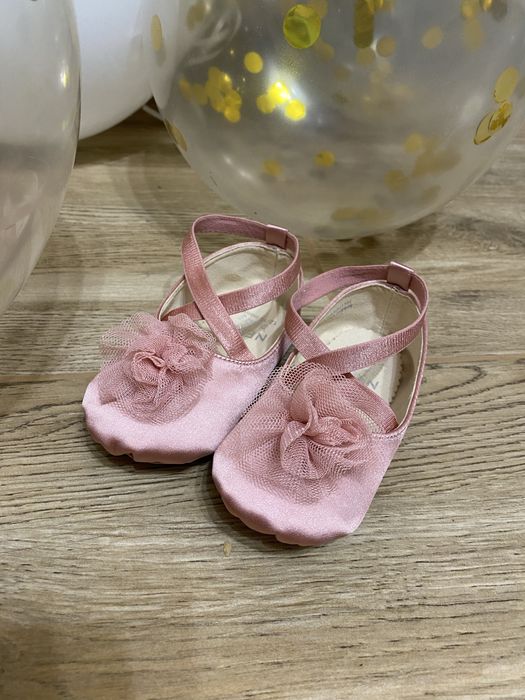 Туфельки для маленької принцеси