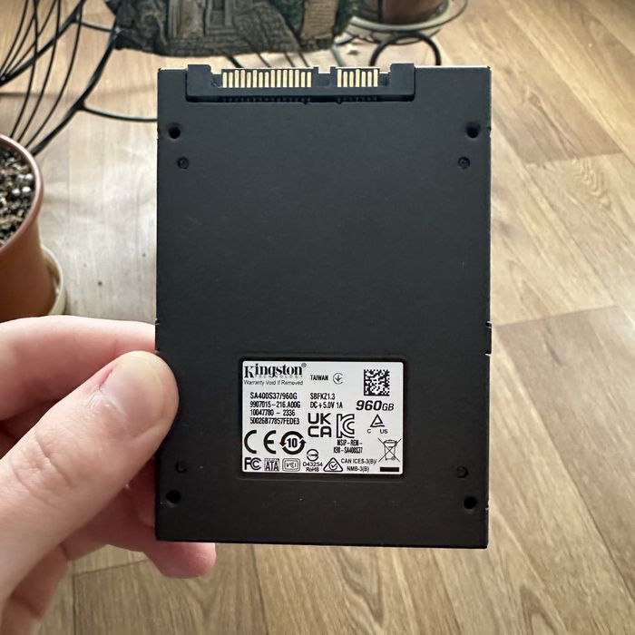 Накопичувач SSD kingston 960 gb