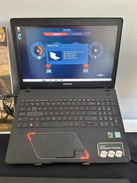 Samsung Odyssey 15 polegadas geforce gtx1050 HD 1 Tera 4GB RAM