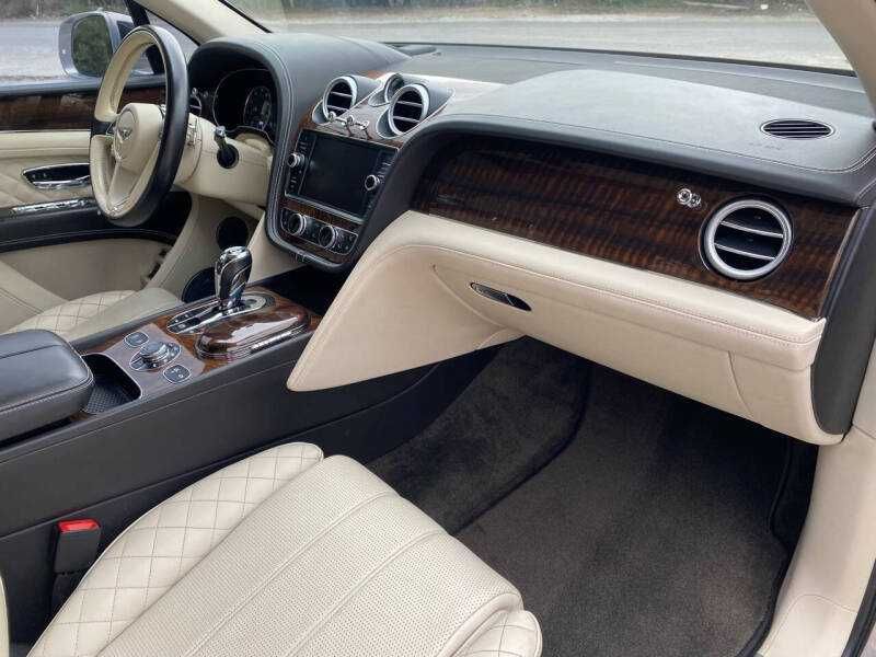 2017 Bentley Bentayga