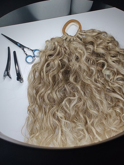 Kitka na gumce Afro kuć