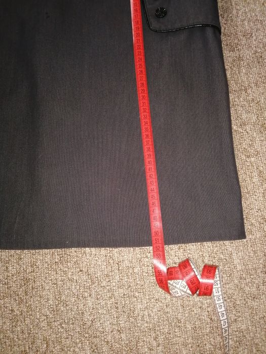 Спідничка чорна, завужена