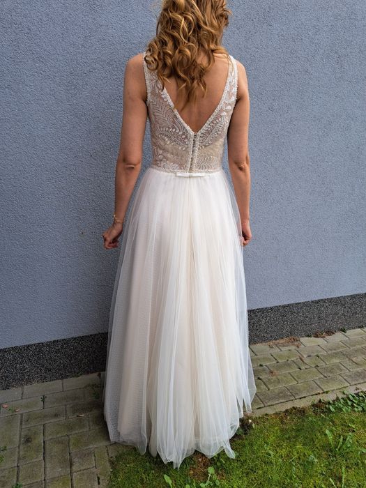 Suknia ślubna długa dla wysokiej panny młodej ecru roz 40/42