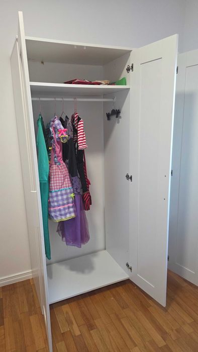 Roupeiro com 3 portas, 117x50x190cm – BRIMNES Ikea