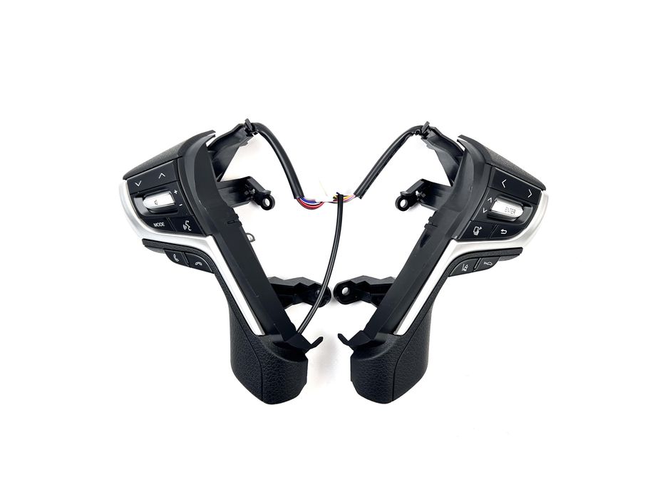 Airbag подушка кнопки руля кермо Toyota Land Cruiser LC200 2016-2021