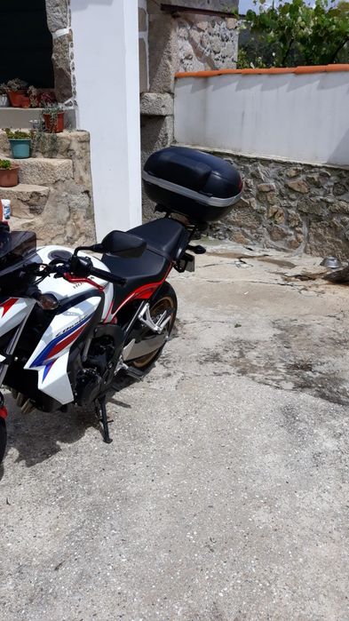 Honda cb 650f 2015