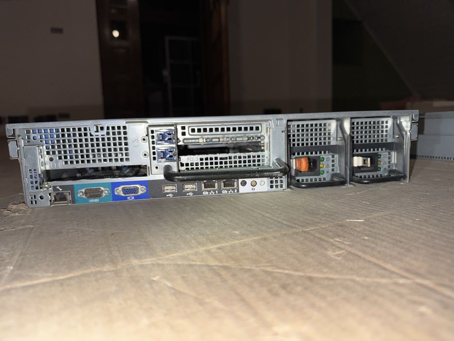 Serwer Dell PowerEdge 2950