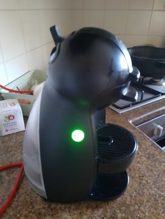 Máquina de café dolce Gusto krups