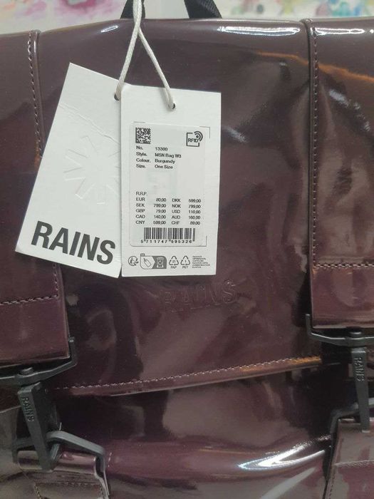 Лімітований рюкзак RAINS зі штучної лакованої шкіри кольору бордо
