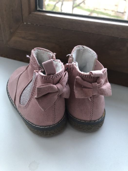 Чобітки дитячі на дівчинку