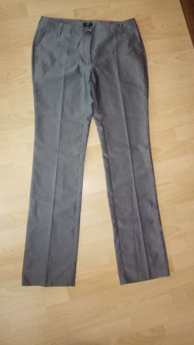 Новые женские брюки ostin размер M